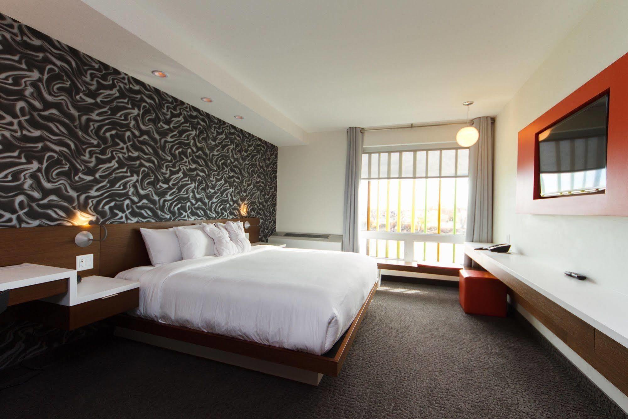 Mere Hotel Winnipeg Esterno foto